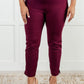 Magic Ankle Crop Skinny Pants in Wine